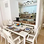 Cozy 2bd In Cristianos, The Heights Appartamento