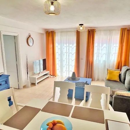 Cozy 2bd In Cristianos, The Heights Apartment *