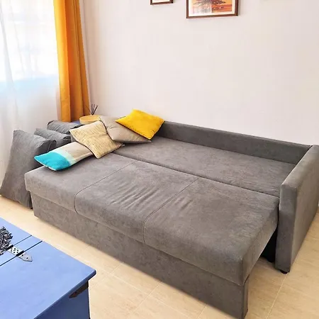 Cozy 2bd In Cristianos, The Heights * Los Cristianos (Tenerife)