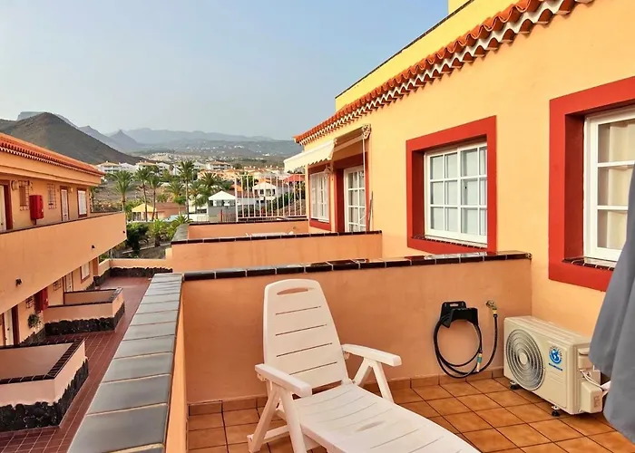 Cozy 2bd In Cristianos, The Heights Los Cristianos (Tenerife)