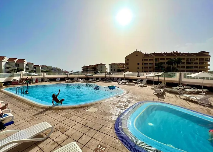 Cozy 2bd In Cristianos, The Heights Lägenhet Los Cristianos (Tenerife)