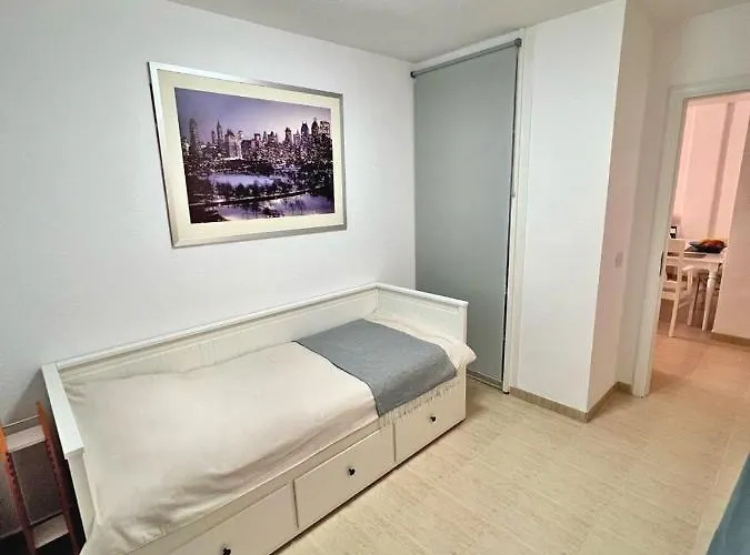 Cozy 2bd In Cristianos, The Heights