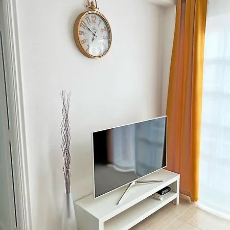 Cozy 2bd In Cristianos, The Heights * Лос Кристианос