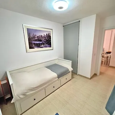 Cozy 2bd In Cristianos, The Heights