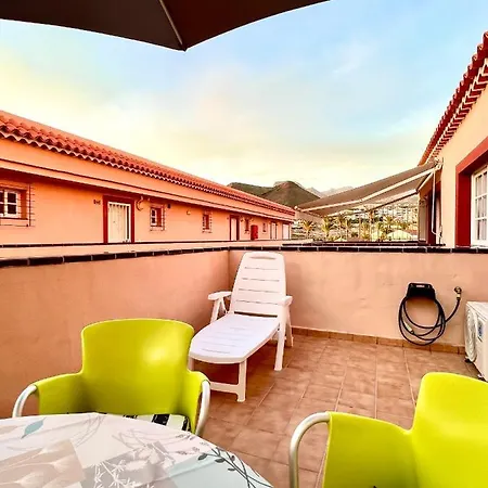 Cozy 2bd In Cristianos, The Heights